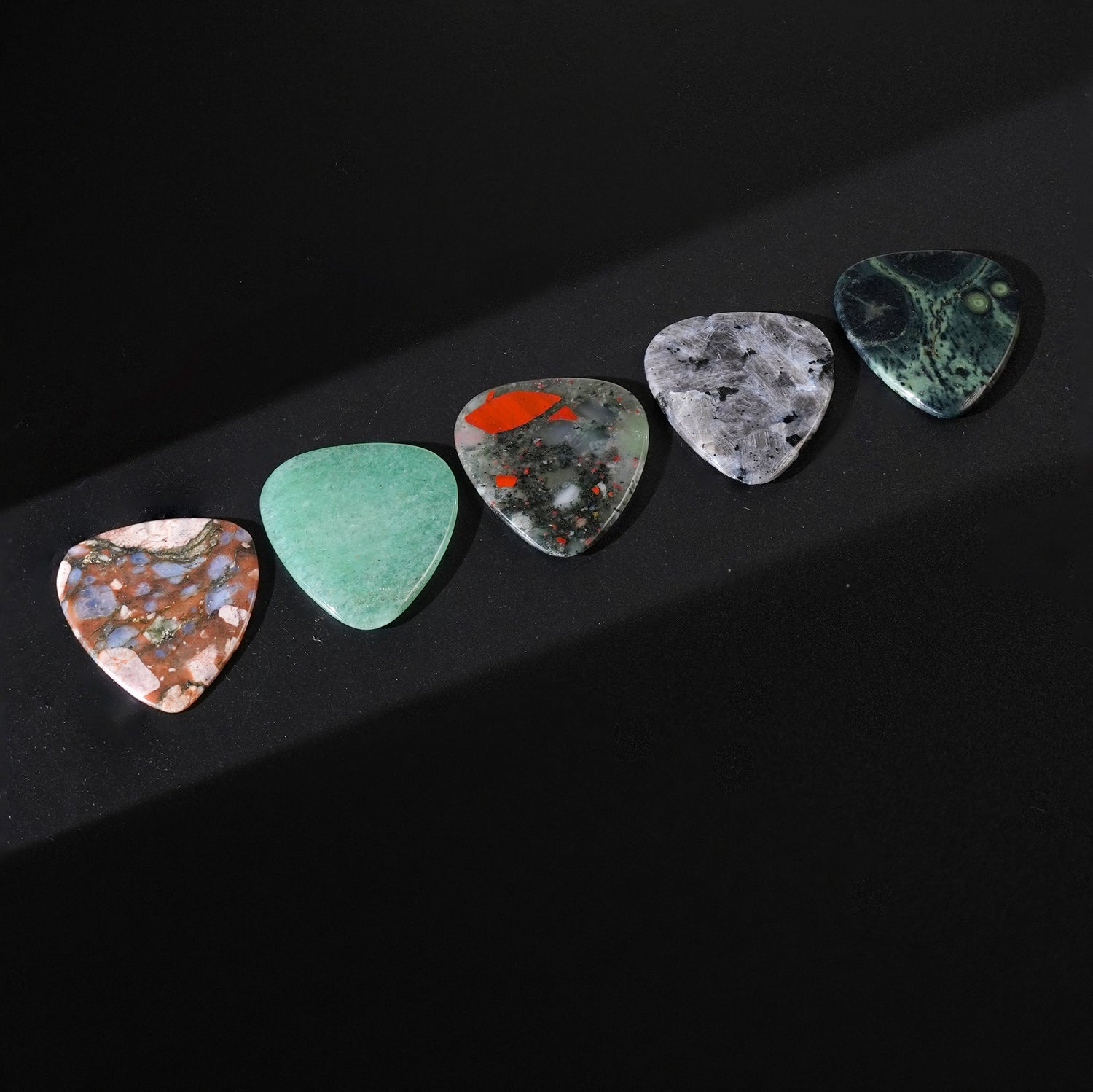 STONE PICKS