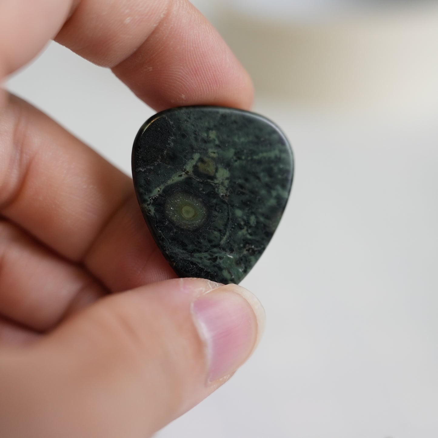 Bird's Eye Stone Guitar Pick